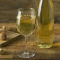 Vino bez zrna grožđa: Kako se pravi medni penušavac