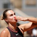 Sabalenka, Jović i Navaro u drugom kolu Rolan Garosa