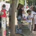 Kod pijaca Bajloni i Kalenić prikupljani potpisi za studentsku listu i protiv izgradnje akvarijuma na Ušću