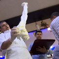 VIDEO: Turski sladoled koji se ne topi i prkosi gravitaciji proglašen najboljim na svetu