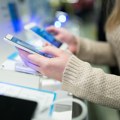 Jeftini telefoni nestaju s tržišta i čini se da će samo biti skuplji