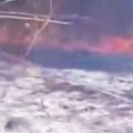 Veliki požar kod Vlasotinca, gori oko tri hektara borove šume u Gornjoj Lopušnji