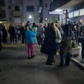 Туча на бирачком месту у Лесковцу – поломљена и гласачка кутија?