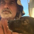 Аустралијанац и његов пас два месеца преживели у Тихом океану једући сирову рибу: „Срећан сам што сам жив"