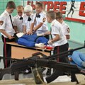 Putin menja udžbenike, sprema decu za rat? U školama uče da drže oružje i bacaju granate, imaju nove predmete