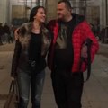 Folkerka u 29.: Godini sahranila muža, a SAD doživela još jedan gubitak Oglasila se slomljena: "Volim te zauvek, neka te…