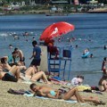 Upravo na Blic TV uživo sa ade ciganlije Da li je po sadržaju i cenama leto na beogradskom kupalištu dobra zamena za more?