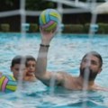 Leto kada su naučili da plivaju – čak 85 mališana u Ljigu treniralo sa Nikolom Rađenom