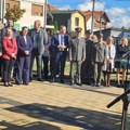 Vranje ne zaboravlja Škotske heroine: Položeni venci i cveće pored spomenika