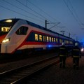 Tragedija kod Naumovićeva: „Soko“ naleteo na ženu, železnički saobraćaj u prekidu