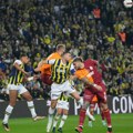 Trese se turski fudbal: Galatasaraj izdao oštro saopštenje zbog penala za Fenerbahče! Traže ostavku predsednika Saveza…