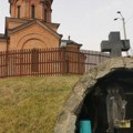 Velika svetinja u srcu Srbije: Iz kamena teče lekovita voda, a unutra se čuva kivot čudotvorca donet sa Kosova