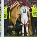 Smrskane mu kosti nakon stravičnog sudara: Poznato stanje povrede Mađara sa meča protiv Škotske