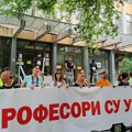 UŽIVO Protest zbog Vučićevih "junaka": Novosađani u protestnoj šetnji