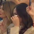 Posle velike radosti usledile suze! Pevačica plače na sav glas na javnom mestu (video)