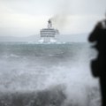 Turistički brod krenuo da tone, ljudi skakali u more da se spasu! Drama u Dalmaciji (foto)