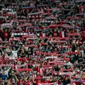 (VIDEO) Slavija imala obezbeđenu titulu kada su njeni navijači napravili haos u 97. minutu: Registrovan meč 0:3 i sada gradski…