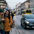 „Sedam u auto s nepoznatim čovekom, jer nemam 1.200 dinara za bus“: Kragujevčani masovno biraju vožnju preko aplikacija, ali…