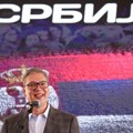 Vučić u Lapovu: Mnogo para spolja je uloženo u rušenje Srbije, mi nećemo svađe, želimo da budemo ujedinjeni
