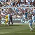 Fudbaler Sitija promašio prazan gol sa nekoliko metara! Obrukao se za sve pare! Svi se pitaju da li je moguće ovo, pogledajte…