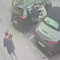 (Video) 37 sekundi užasa Uznemirujući snimak pokušaja krađe u Novom Sadu: Čekao da čovek izađe iz kola, a onda ga tukao, pa na…