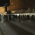 (FOTO) Smeće u centru Novog Sada nakon velikog mitinga Srpske napredne stranke