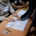 Izbori u Nišu i nepravilnosti: Preminuli na biračkom spisku, fotografisanje listića, "neko je već glasao u moje ime"