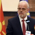 Џафери остаје премијер Северне Македоније до избора нове владе, иако је и посланик