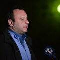 Stipendista Hilandara koji ljubi ruku Vučiću: Ko je neblagosloveni teolog Miloš Stojković