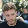 (Foto) Aleksandar Radojičić uživa pored egzotične lepotice Devojku odveo na luks destinaciju, pa pokazao kako uživaju: Nije…