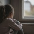 Deca koja žive u siromaštvu svakodnevno izložena nasilju