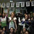 Argentina otpustila 15.000 državnih službenika, a oni upali na svoja bivša radna mesta