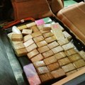 Policija u Nici zaplenila 50 kilograma kokaina i uhapsila dve osobe