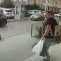 Испливао снимак убиства украјинског пуковника! Опасно стање у центру Кијева: Нападач у црном му пришао, па испалио 5 метака…