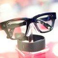 Meta i Ray-Ban predstavili nove pametne naočare za dioptriju VIDEO