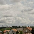 Toplotni talas donosi rast temperature: Mogući i pljuskovi sa grmljavinom