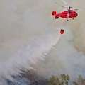 Helikopteri protiv vatrene stihije: Pilot otkriva kako izgleda gašenje požara iz vazduha (VIDEO)