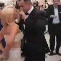 Isplivao snimak: Prljavi ples Jovane i dečka milionera! Pekar je izludeo pokretima, a onda je strasno poljubio pred masom…