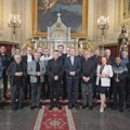 Uspostavljeno Svešteničko veće Zrenjaninske biskupije / Megalakult a Nagybecskereki Egyházmegye Papi Szenátusa…