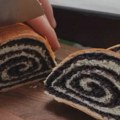 Mirisi iz bakine kuhinje: Mekana štrudla sa makom