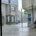Pravo leto na početku leta, uz povremeno prolazno naoblačenje