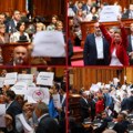 Opozicija se ugledala na kurtija Deo opozicije divlja u parlamentu, ugrozili povećanje plata i penzija