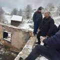 Janjušević obećao novi dom Đurićima sa Pešteri - izgorela im kuća, deca im ostala bez krova nad glavom