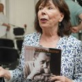 Vek od rođenja velikana glume: Seka Sablić održala lep govor o Čkalji, aplaudirala legendarnoj glumici (94)