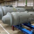 Prva upotreba monstruozne bombe: Ruski FAB-3000 UMPC pogodio metu kod Harkova (video)