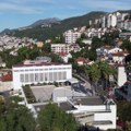 Prvi razgovori o formiranju lokalne vlasti: Umesto dosadašnjih 27 moguće je da vlast ima 29 mandata