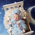 Kako smiriti i uspavati bebu – pomaže li beli šum