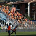 Poljaci probili kavez, pazarci odgovorili, umešala se policija i nastao nezapamćen haos! Novi Pazar i Jagjelonija kažnjeni…
