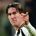 Juve ga više neće, Vlahović ide u Milan za “male” pare