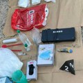 Policija u autu i na još 2 lokacije pronašla skoro 20 kilograma droge: Uhapšen muškarac iz Sremske Mitrovice
